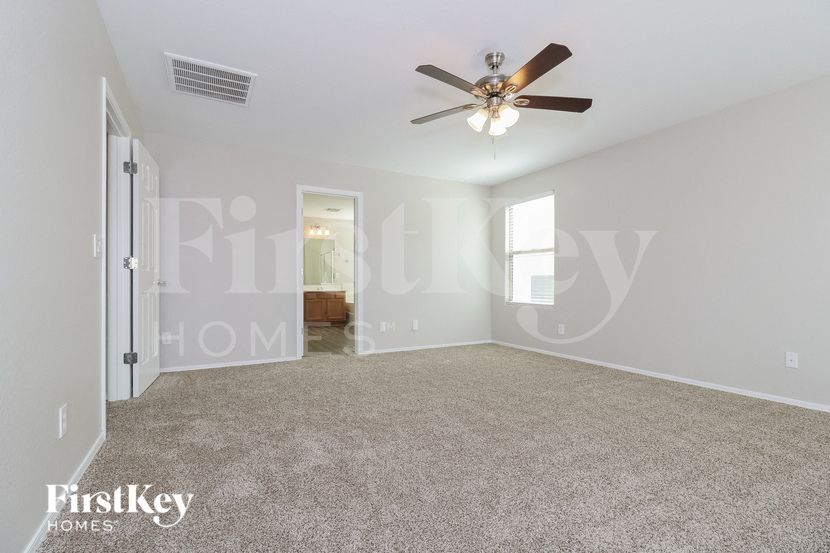 Building Photo - 19395 W Madison St