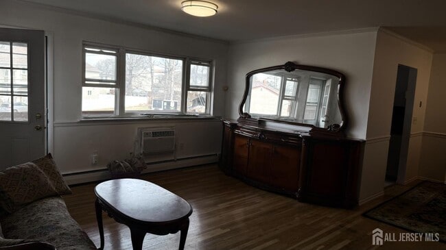 Building Photo - 55 Gill Ln