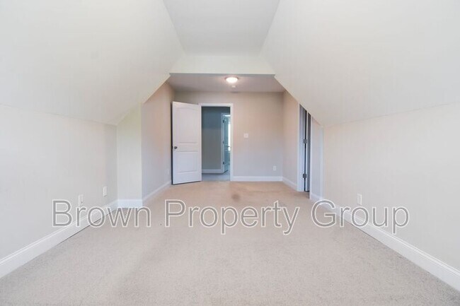 Building Photo - 538 Kivett Ct