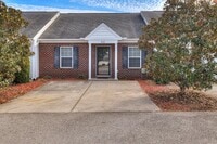 Building Photo - 1622 Emma St