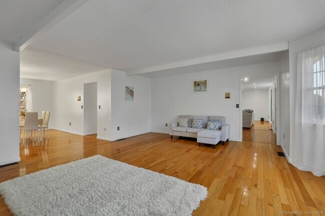 Building Photo - 96 Neill Dr