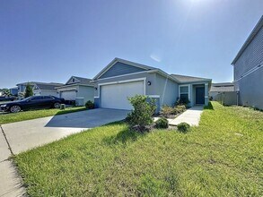 Building Photo - LIKE NEW HOME IN PRESERVATION POINT, Davenport
