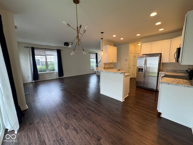 Building Photo - 9652 Wild Iris Dr
