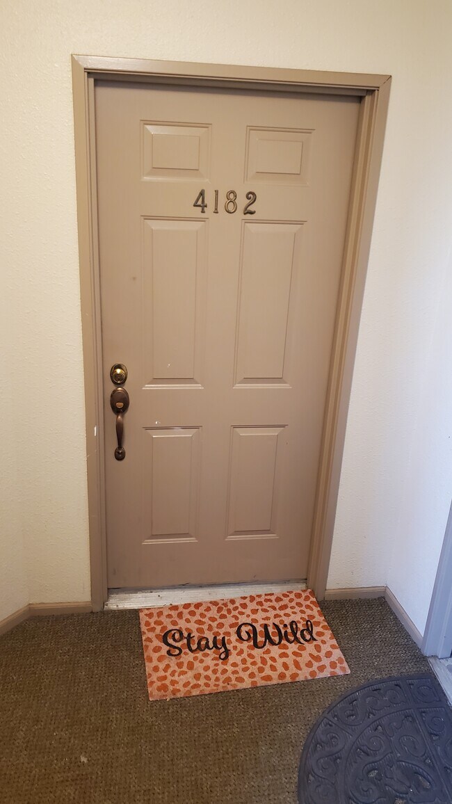 Building Photo - 4182 Bayberry Ct