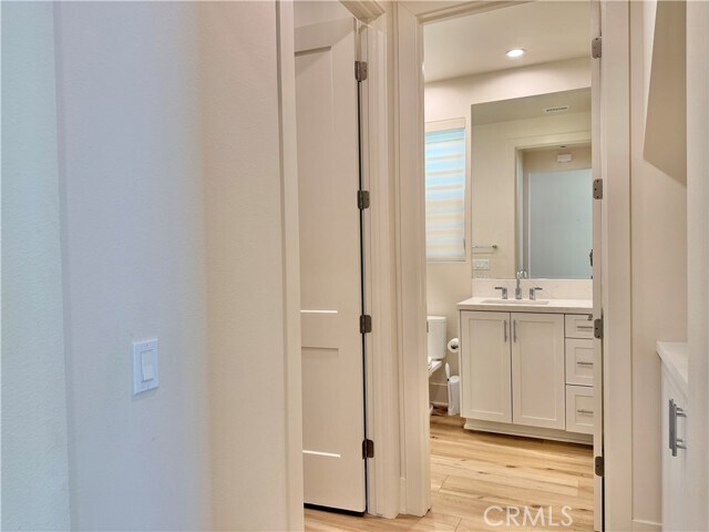 Building Photo - 321 Brimwood