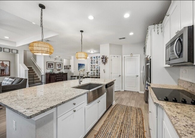 Building Photo - 86167 Amaryllis Court