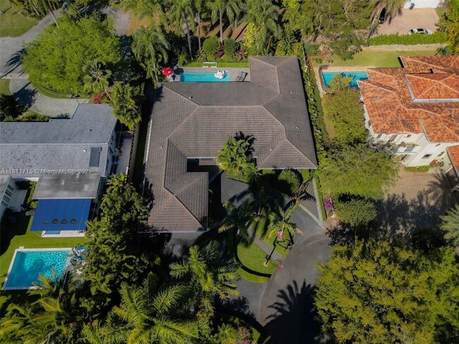 Building Photo - 8234 SW 60th Ct