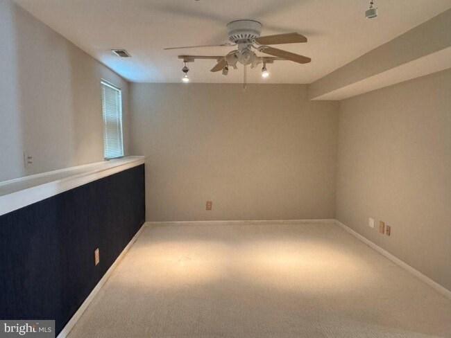 Building Photo - 149 Monet Cir