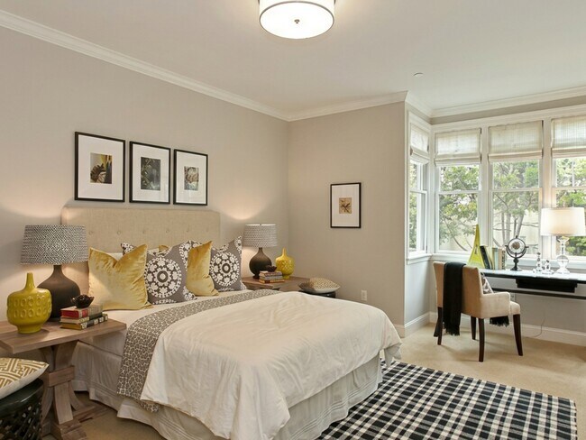 Building Photo - 3326 California St