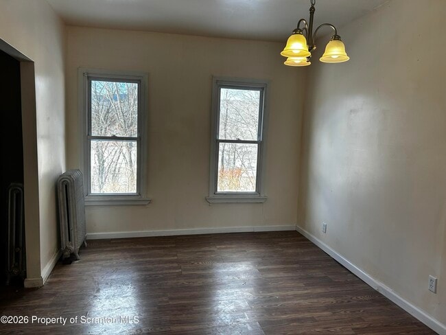 Building Photo - 23 Richmond St