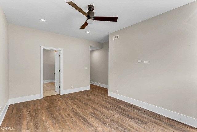Building Photo - 4846 S St Lawrence Ave