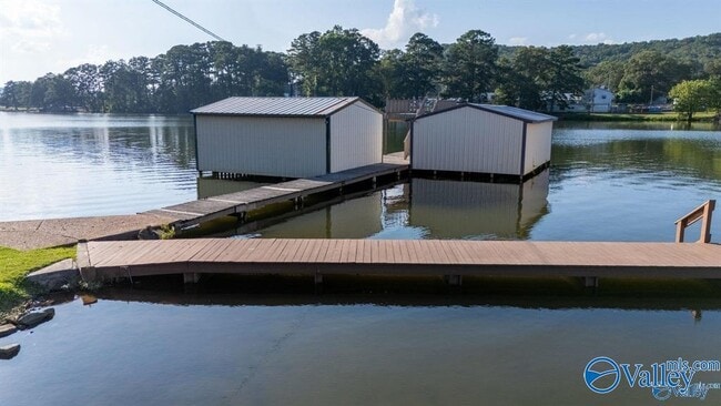 Building Photo - 4125 Hide Away Dr