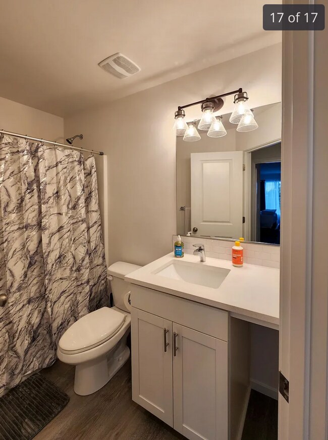 Building Photo - Fully Furnished Short-Term Rental | All Ut...