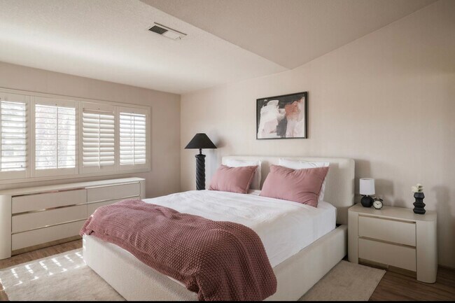 Primary Bedroom - 108 Desert Falls Dr E