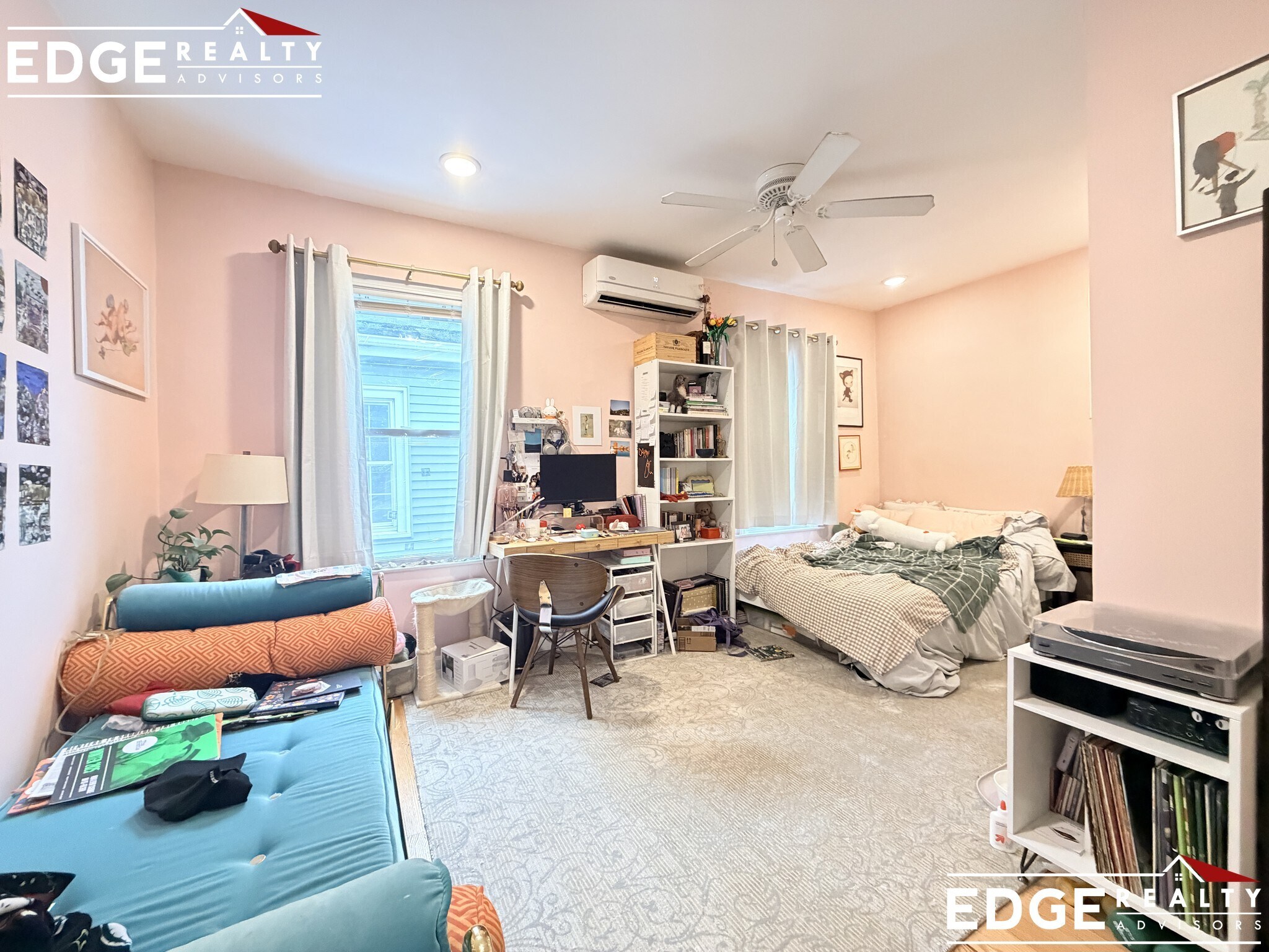 Building Photo - 5-7 Weitz Unit 2