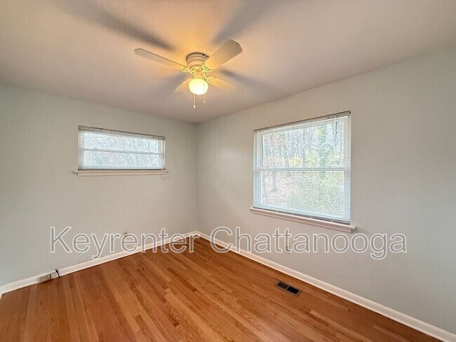 Building Photo - 1010 Summer St