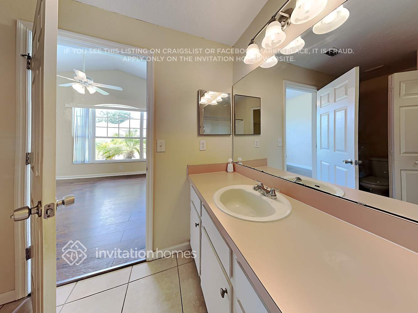 Building Photo - 129 Rollins Dr