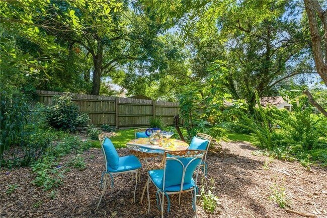 Building Photo - 4407 Lareina Dr