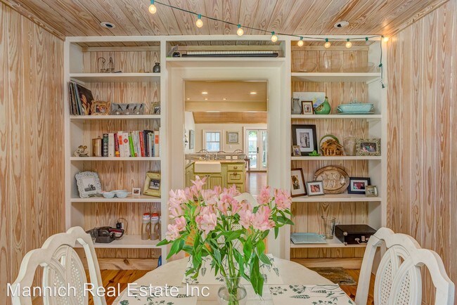 Building Photo - 3 br, 2 bath House - 104 Mershon St.