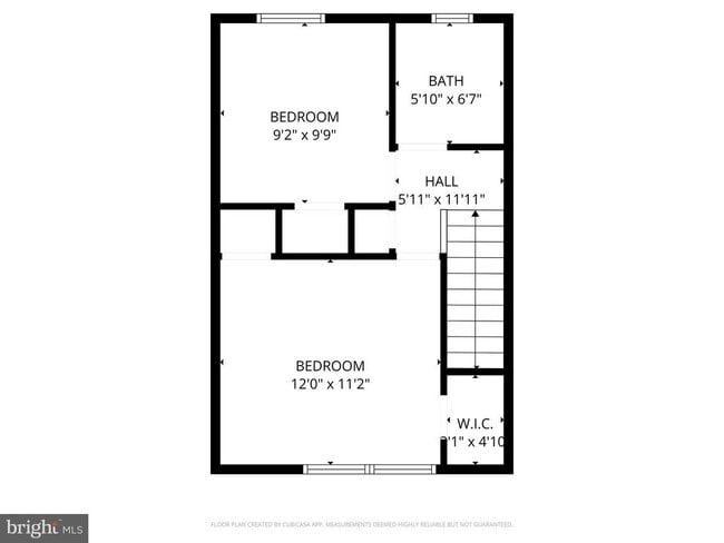 Building Photo - 510 E Nelson Ave