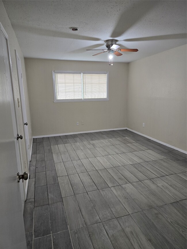 Building Photo - 12706 Bexley Dr