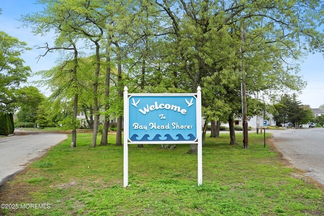 Building Photo - 2138 Riviera Pkwy