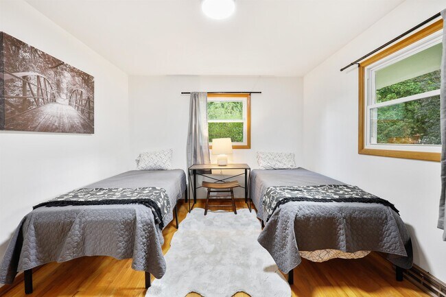 Building Photo - 2728 Florann Dr