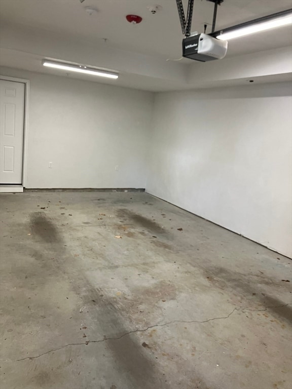 Building Photo - 106 Intervale St