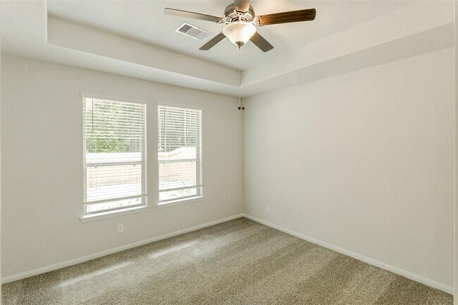 Building Photo - 14717 Pinion Ct