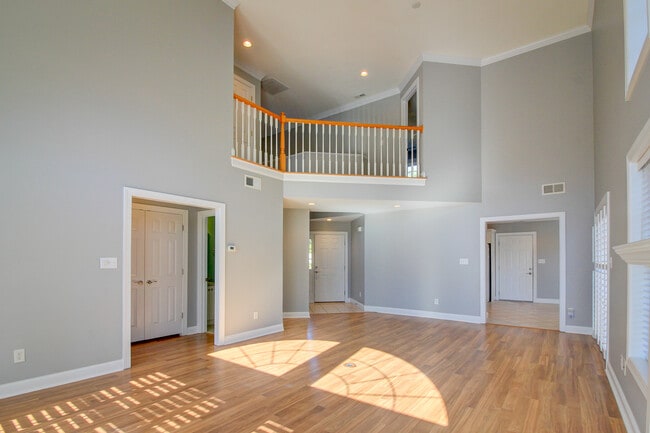 Building Photo - 219 Brandywine Pl Dr