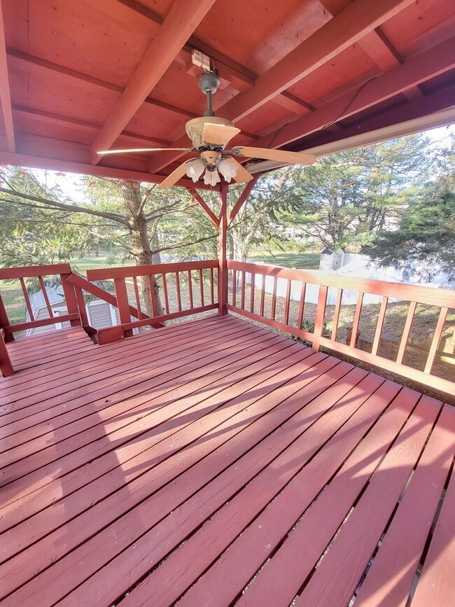 Building Photo - Well Maintained 3 Bedroom Townhome in East Lampeter Township