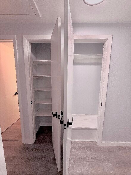 Building Photo - 1316 Marquette Ave