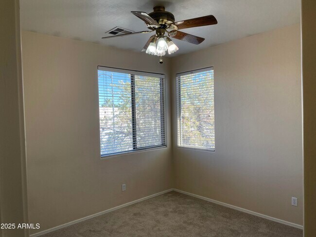 Building Photo - 341 W Helena Dr