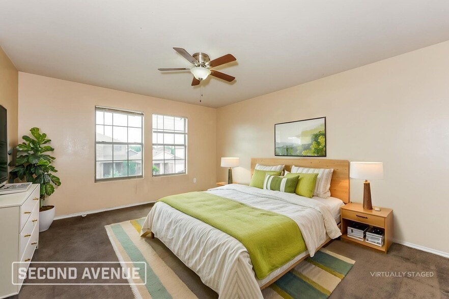 Building Photo - 6152 River Pointe Dr