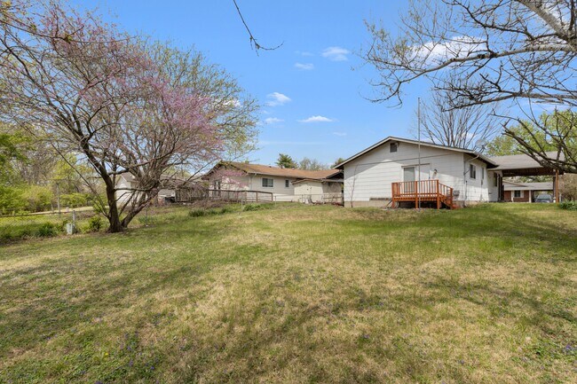 Building Photo - 1114 Ransome Ct