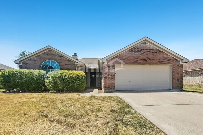 Building Photo - 413 Bretts Way