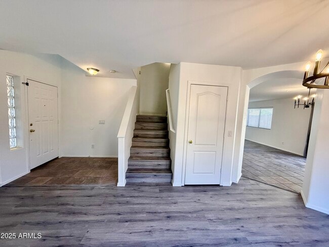 Building Photo - 1782 E Oakland St