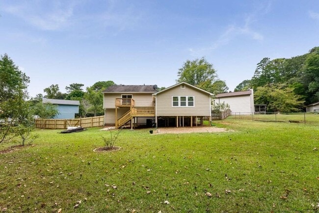 Building Photo - 9745 Loblolly Ln