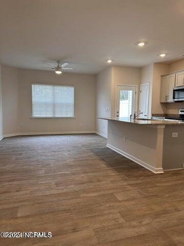 Building Photo - 1206 Gracie Ln