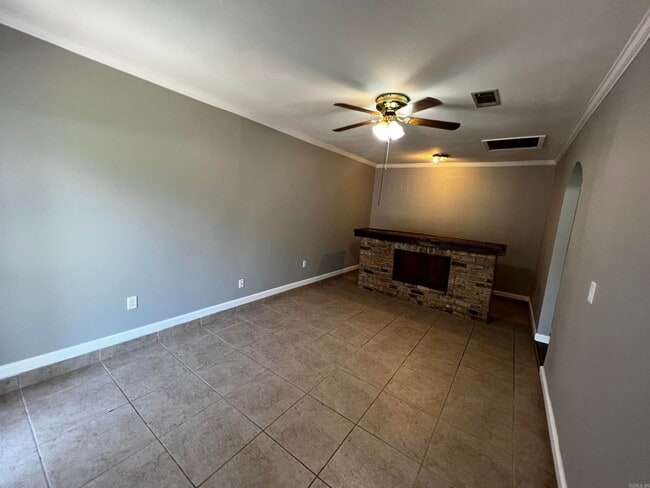 Building Photo - 4417 Arehart Dr