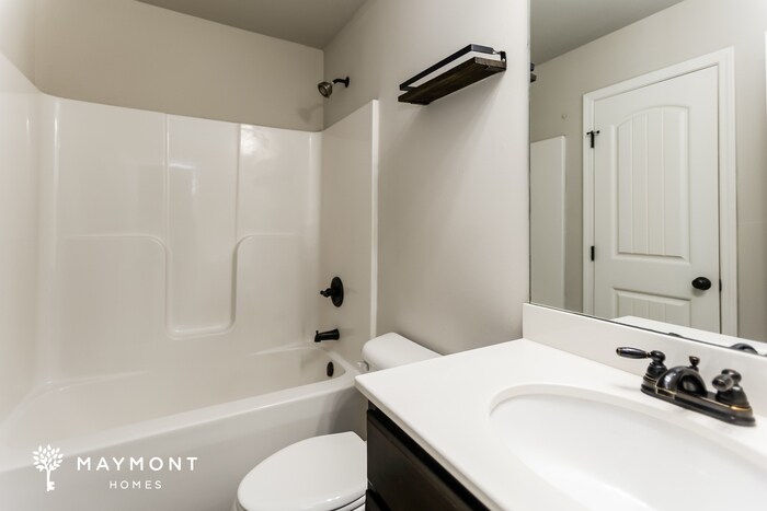 Building Photo - 271 Green Bridge Ct SE