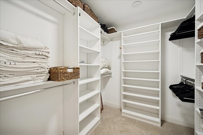 Building Photo - 420 Evanston Ave