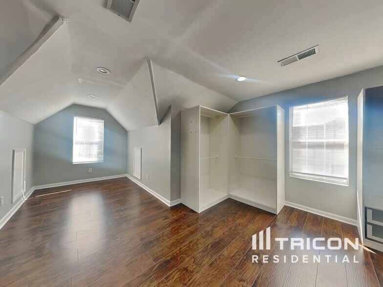 Building Photo - 6172 Wurtenburg Ct