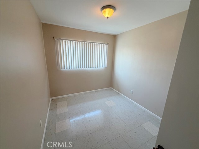 Building Photo - 936 W Foothill Blvd