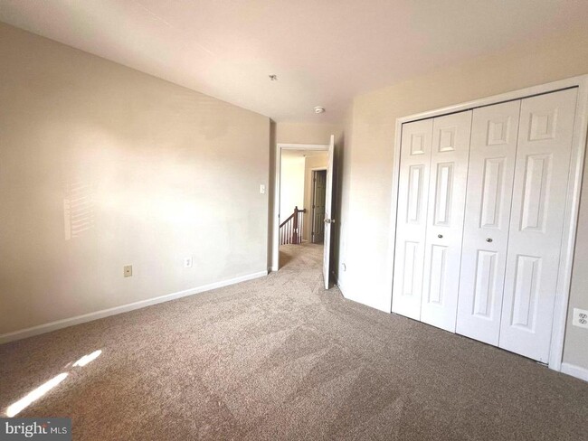 Building Photo - 5114 Gold Hill Rd