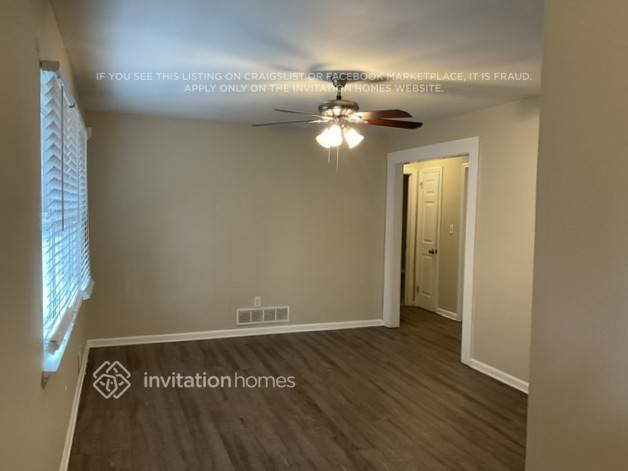 Building Photo - 5531 Wild Cherry Dr SW