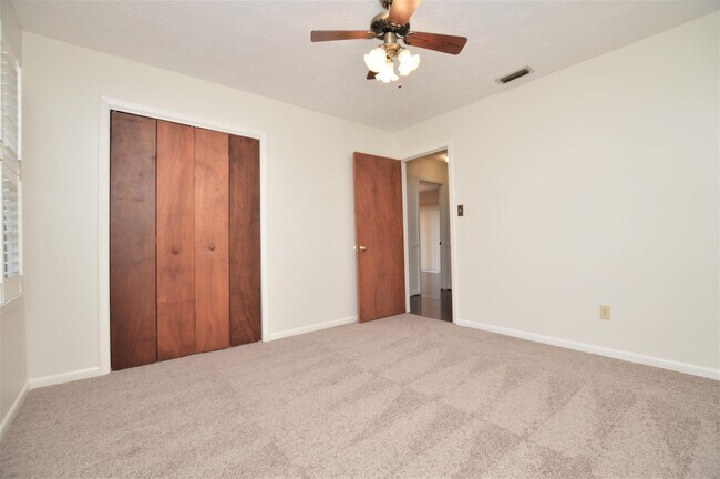 Building Photo - 712 Habersham Rd