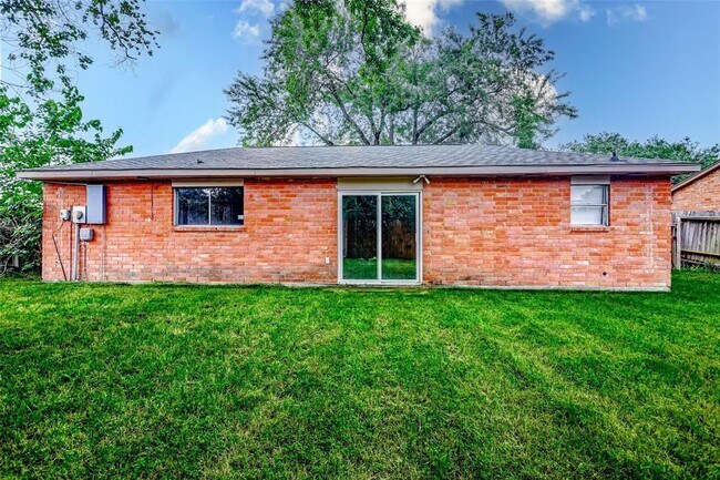 Building Photo - 4969 E Ridge Creek Dr