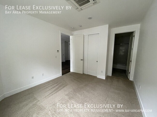 Building Photo - 195 Avenue Cabrillo-8