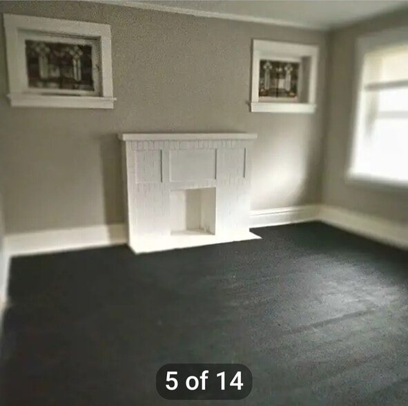 Living room - 3723 Meramec St